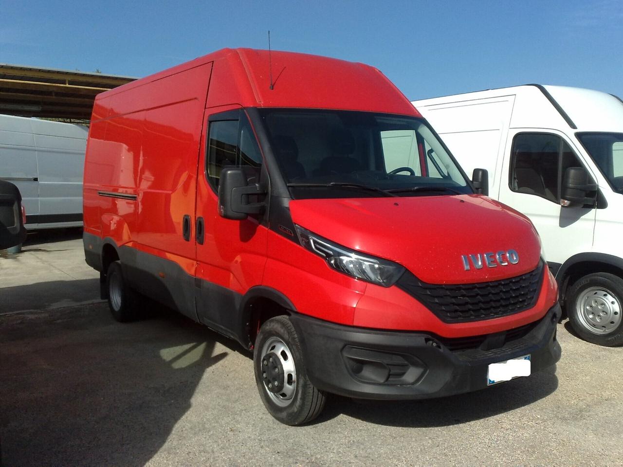 Iveco Daily 35c18 3000cc Furgone di serie - 2020