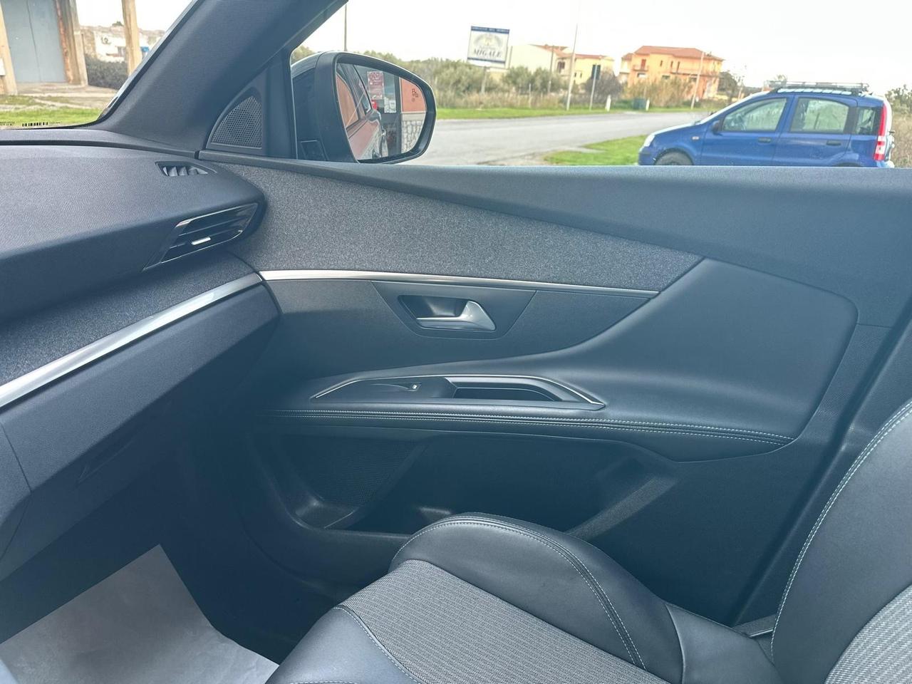 Peugeot 5008 BlueHDi 130 S&S EAT8 Allure Pack