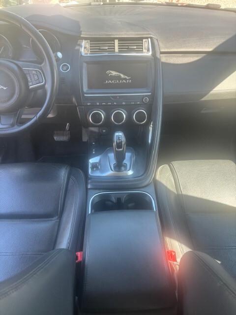 Jaguar E-Pace 2.0D 150 CV AWD R-Dynamic