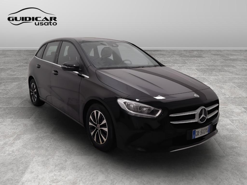 Mercedes-Benz Classe B - W247 2018 - B 180 d Sport auto