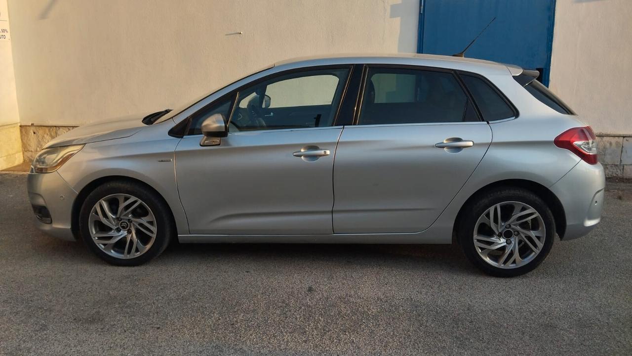 Citroen C4 1.6 e-HDi 115 airdream Exclusive