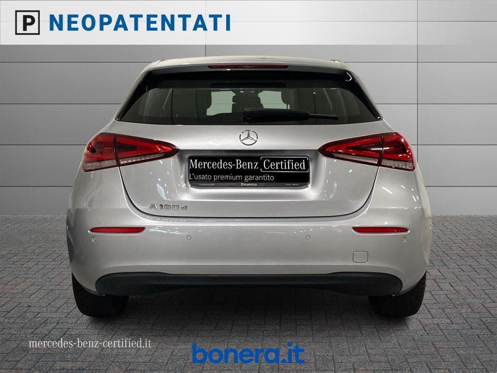 Mercedes Classe A 180 180 D Business 8G-DCT