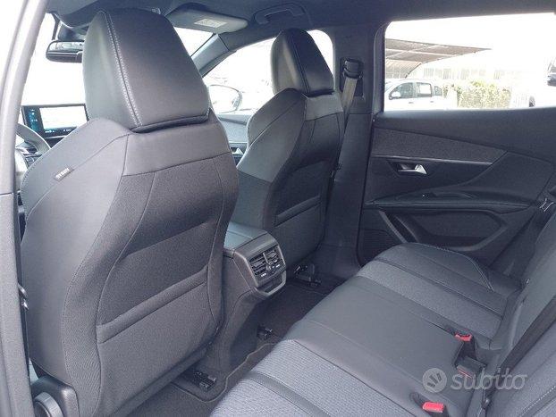 PEUGEOT 3008 N1 BlueHDi 130 EAT8 Allure Pack Aut