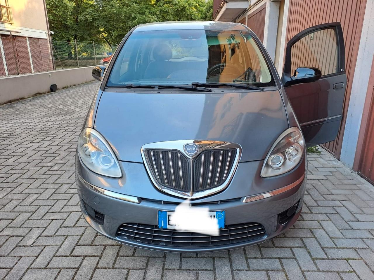 Lancia MUSA 1.4 benzina OK NEOPATENTATI Allestimento uso disabili