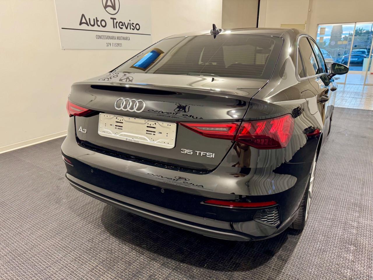 Audi A3 Sedan 35 TFSI Business Advanced