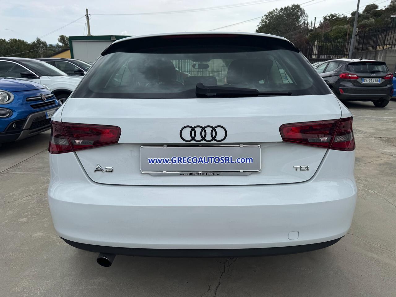 Audi A3 1.6 TDI 105cv AMBITON/2013