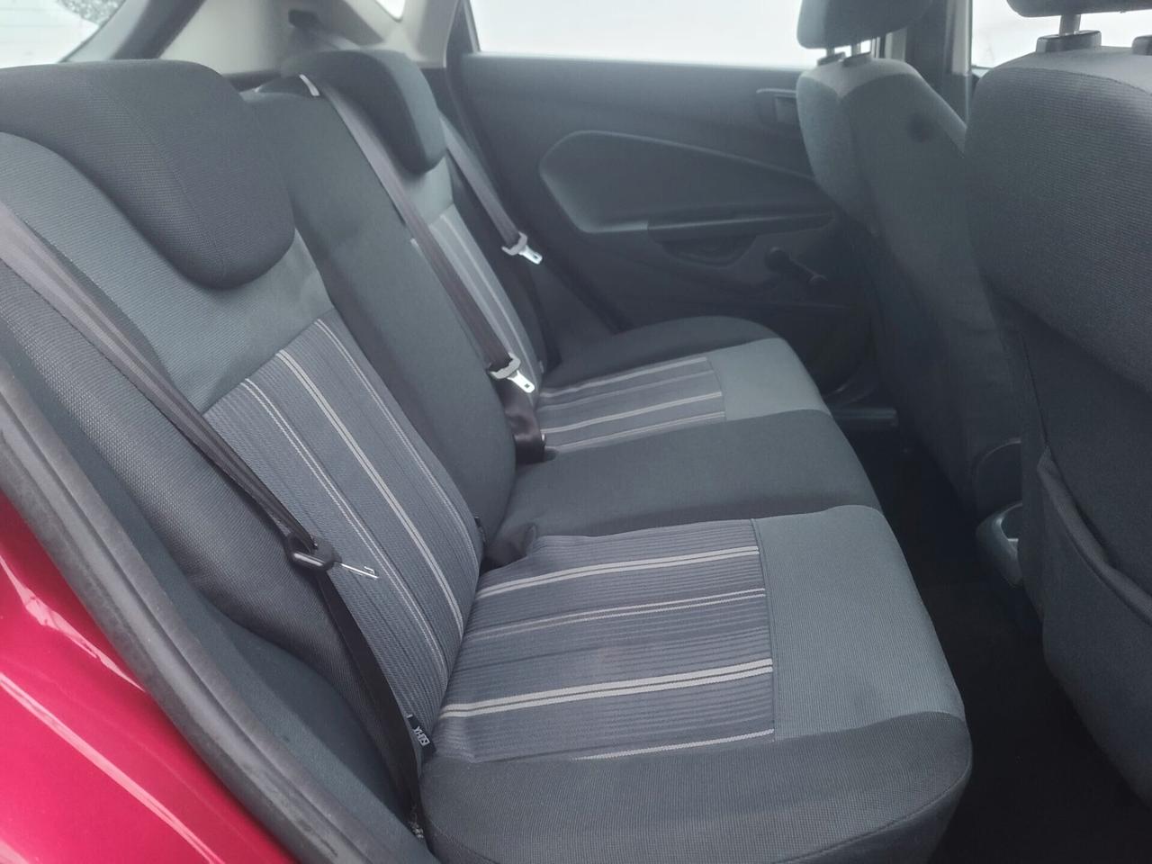 Ford Fiesta 1.2 benz solo 47.000km