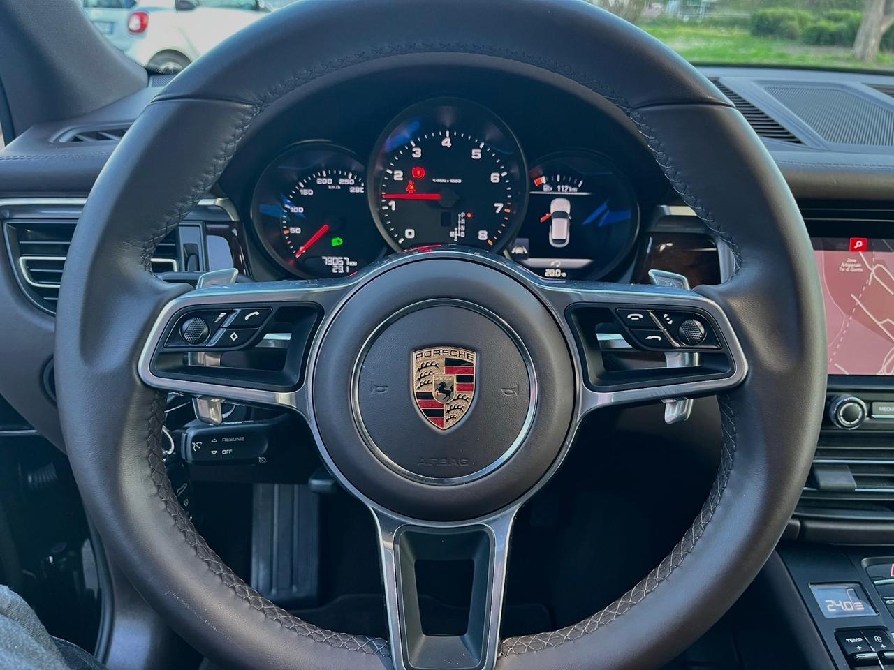 Porsche Macan iva inclusa pelle cocoa cerchio 21 scarichi