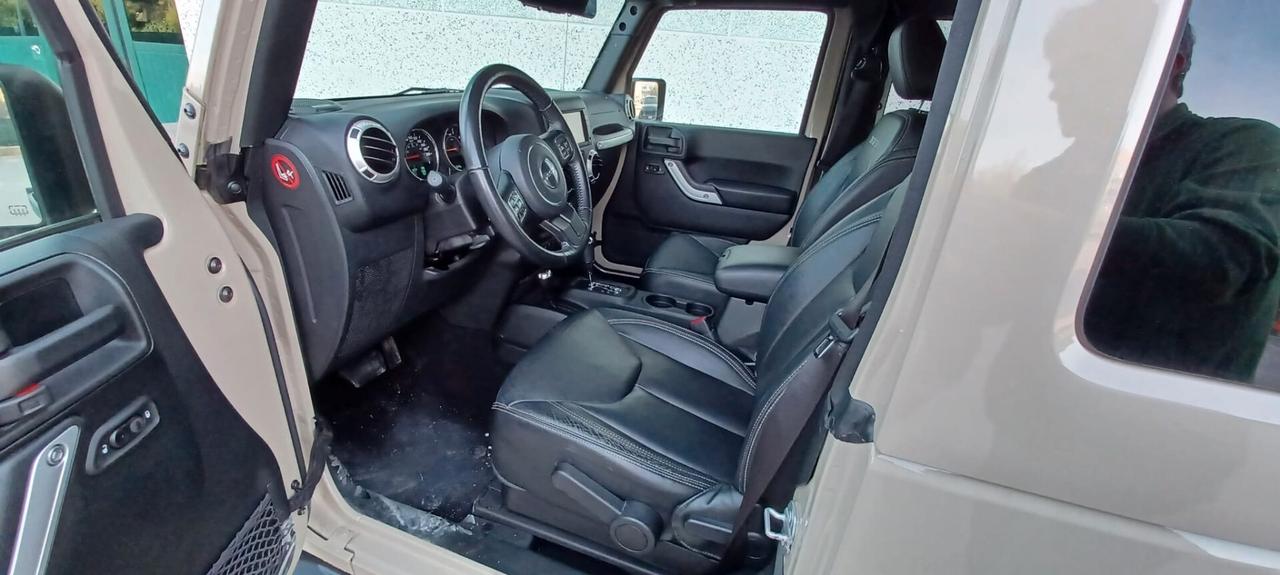 Jeep Wrangler 2.8 CRD DPF Sahara Auto