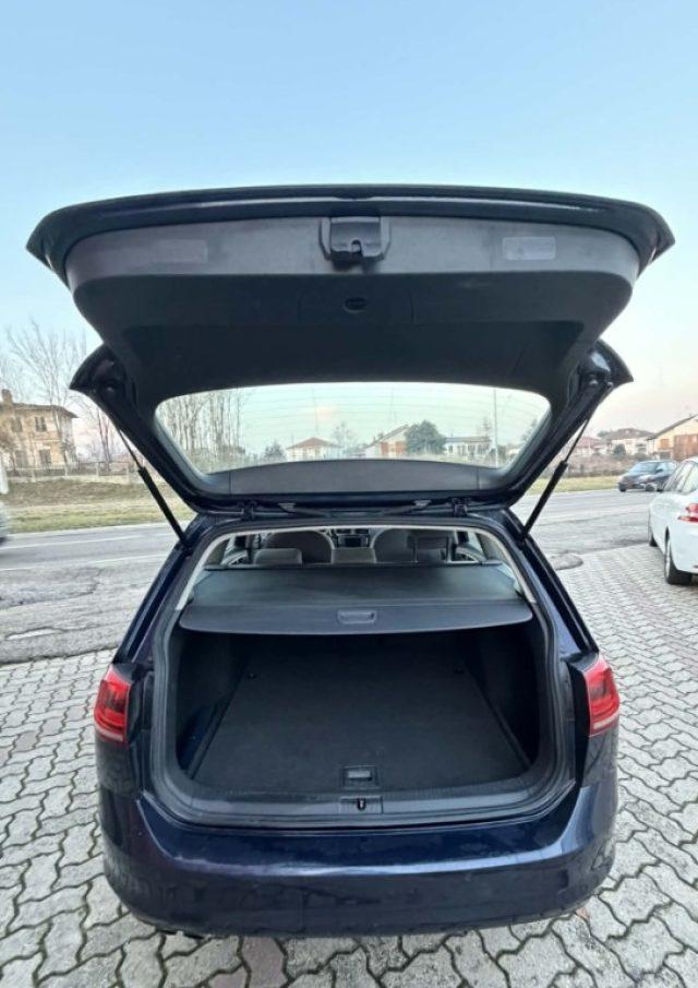 VOLKSWAGEN Golf Variant 2.0 TDI Executive BlueMotion Technology