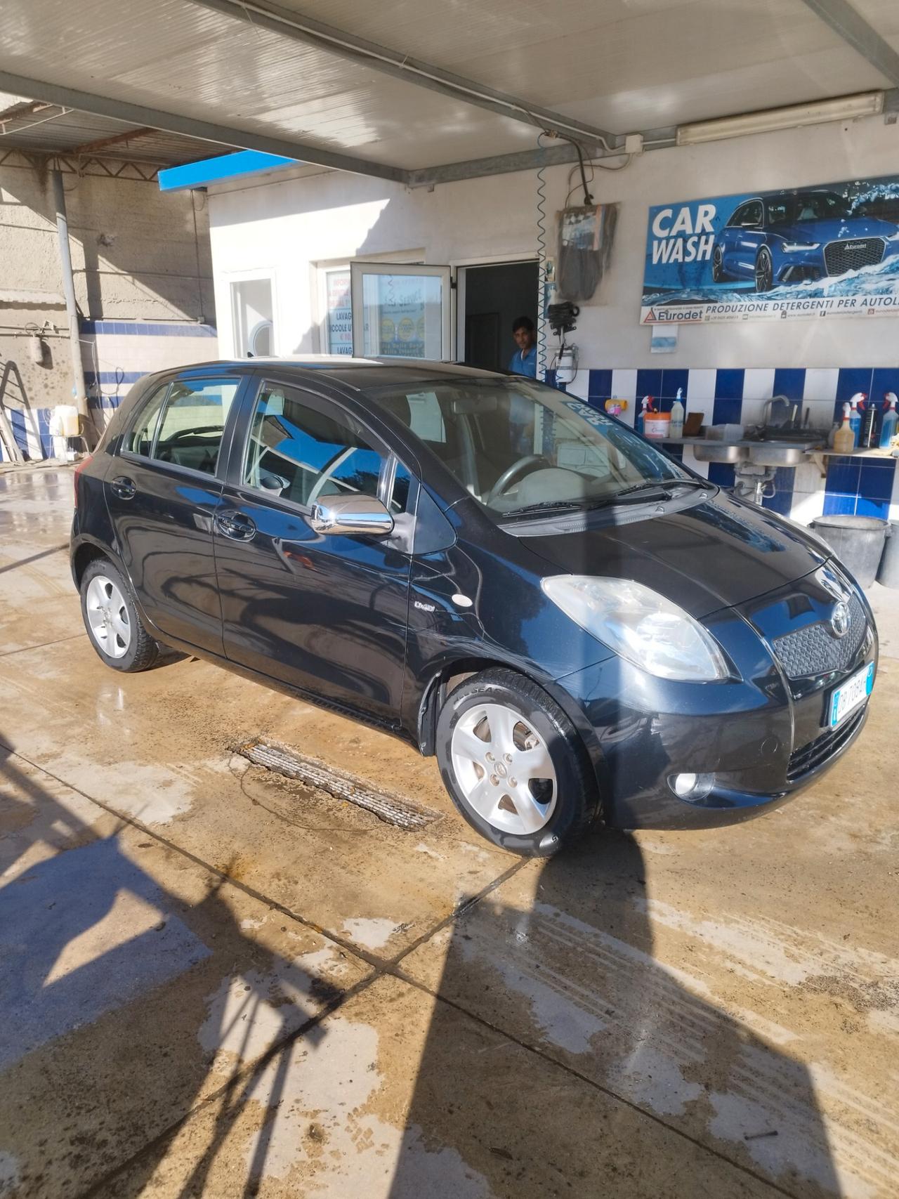 Toyota Yaris 1.4 D-4D 5 porte