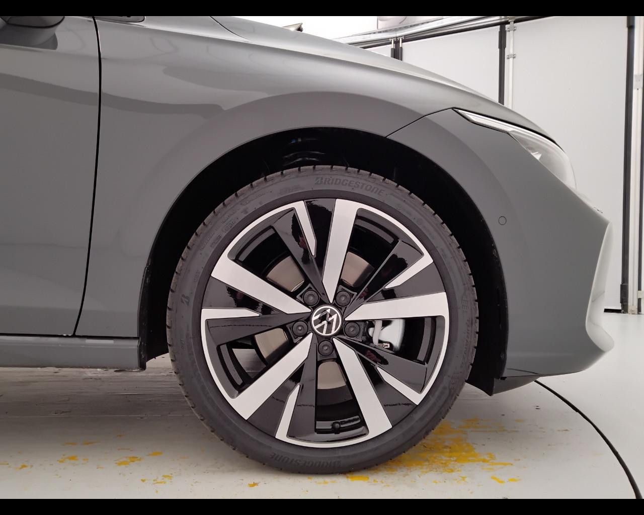 VOLKSWAGEN Golf VIII 2024 - Golf 1.5 tsi ehybrid Edition Plus 204cv dsg