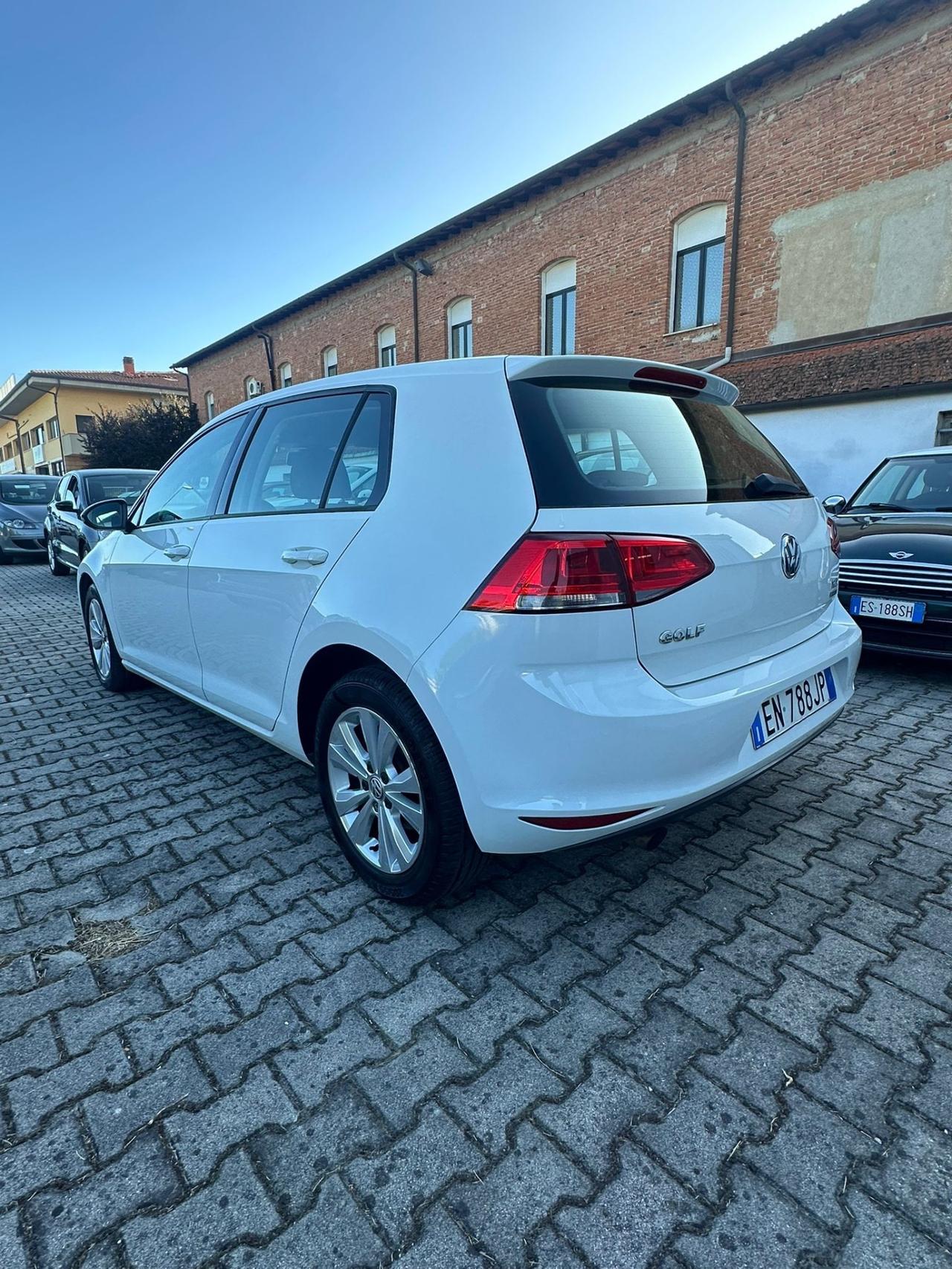 Volkswagen Golf 1.6 TDI 5p. Highline BlueMotion Technology