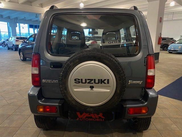 SUZUKI Jimny 1.3i 16V cat 4WD "NEOPATENTATI"