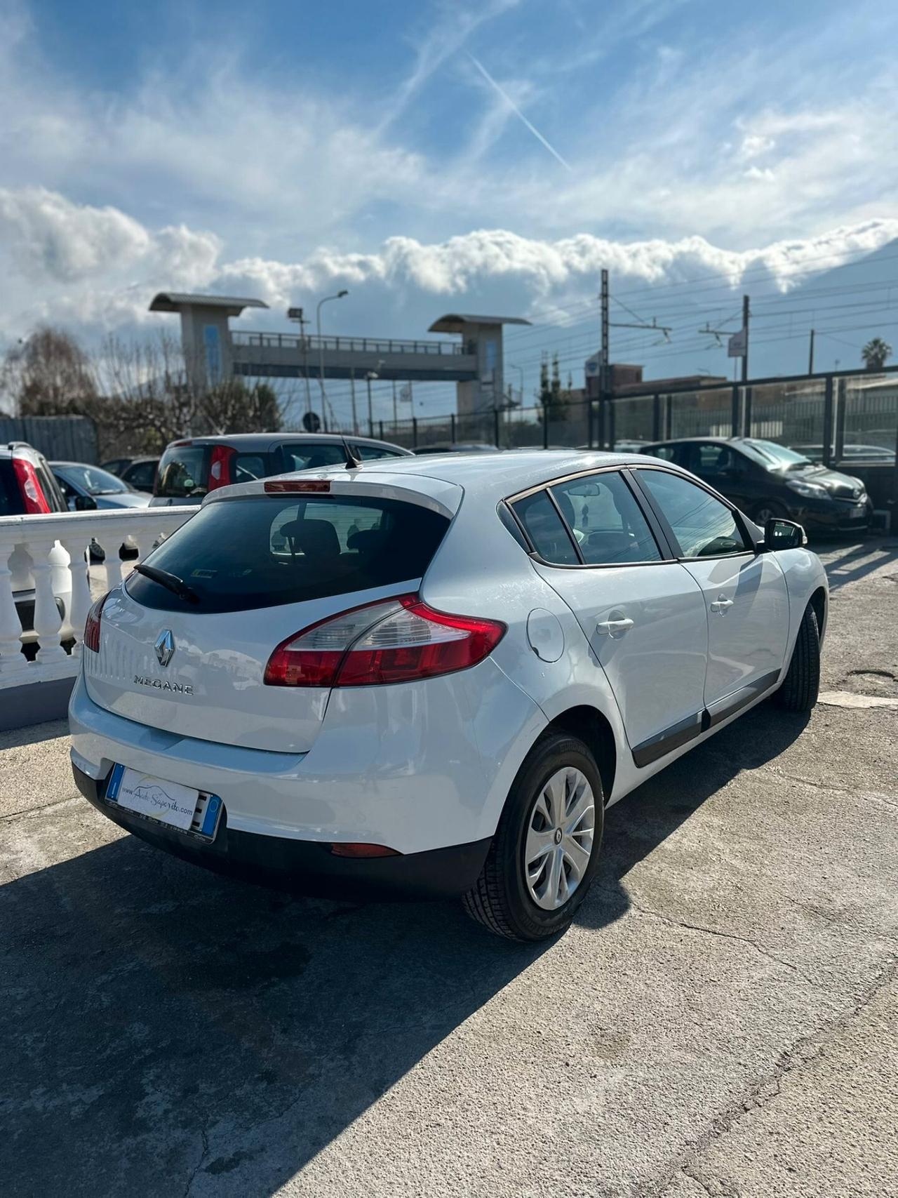 Renault Megane Mégane 1.5 dCi/105CV Grandtour Serie Speciale