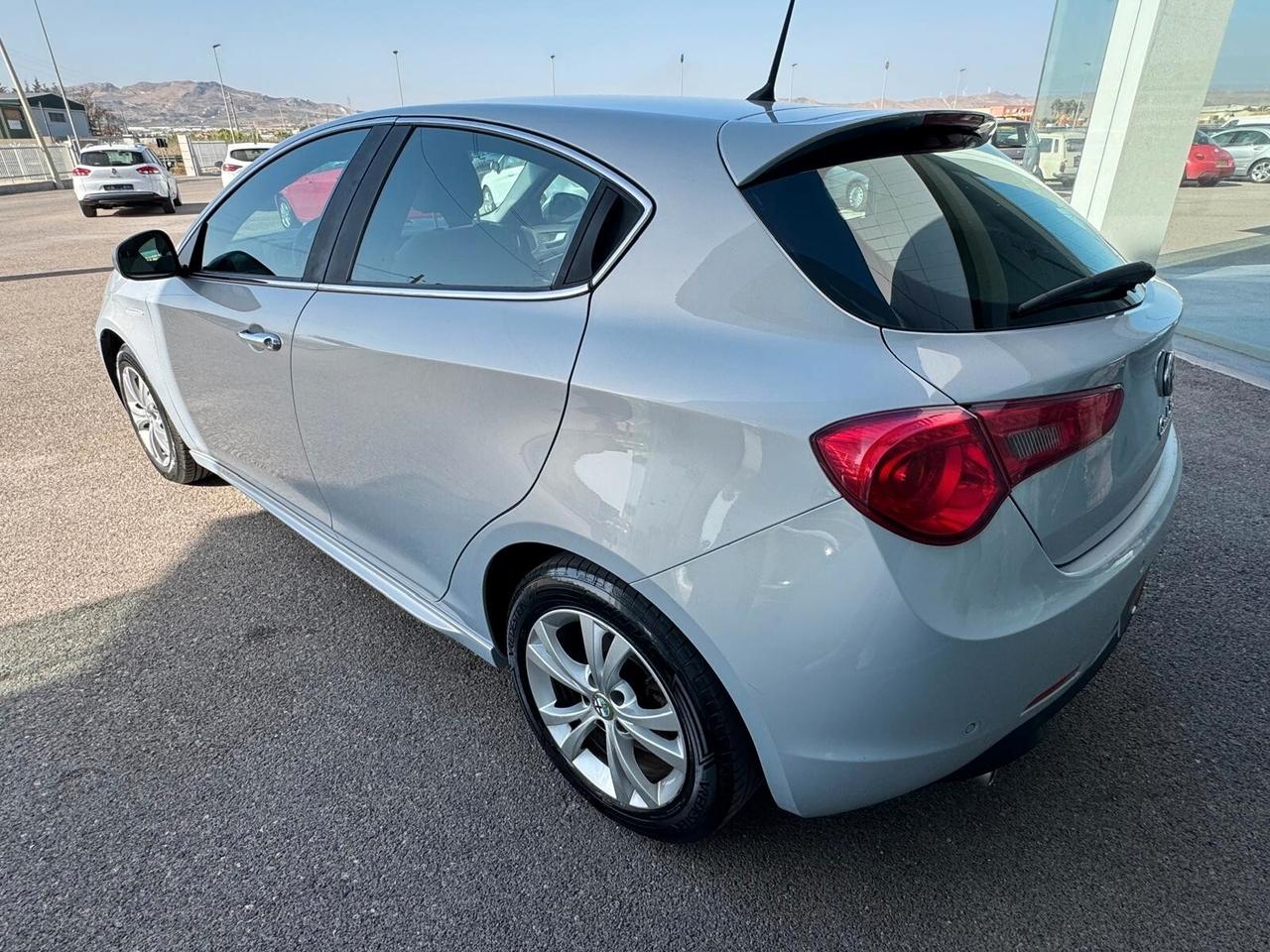 Alfa Romeo Giulietta 1.6 JTDm-2 105 CV Progression