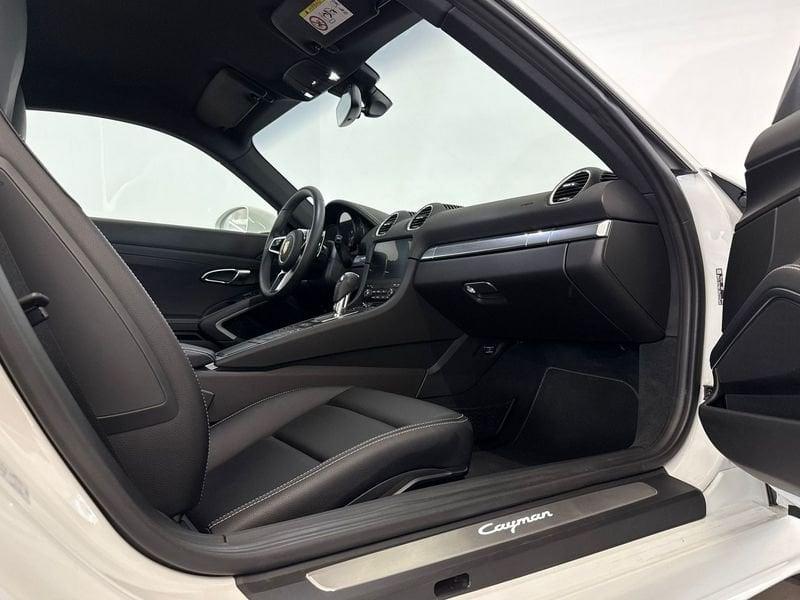 Porsche 718 2.0 Cayman Style Edition