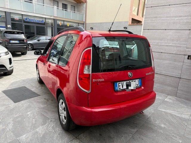 SKODA Roomster 1.2 12V 70CV Easy