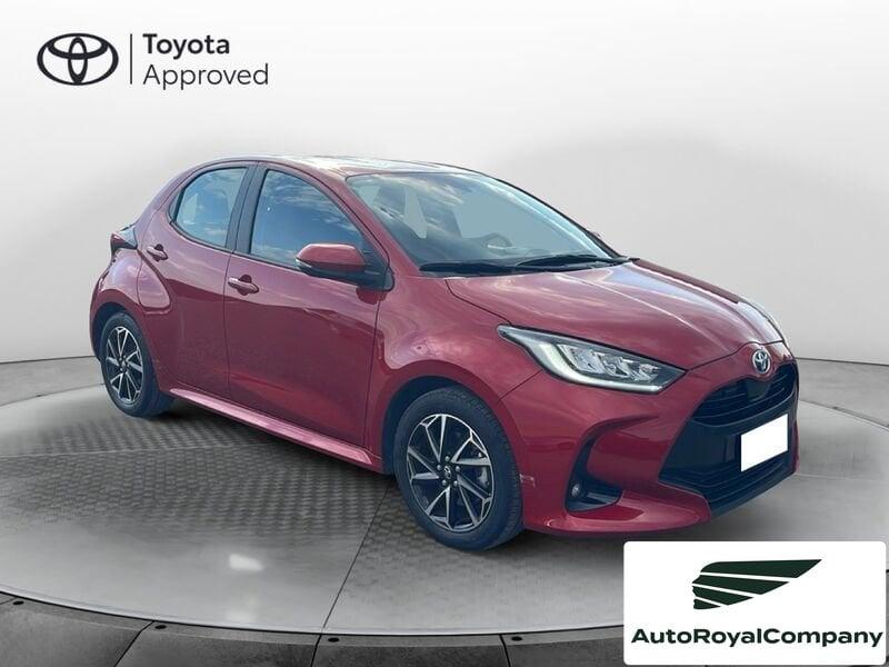 Toyota Yaris Hybrid Trend MY22 IVA ESPOSTA