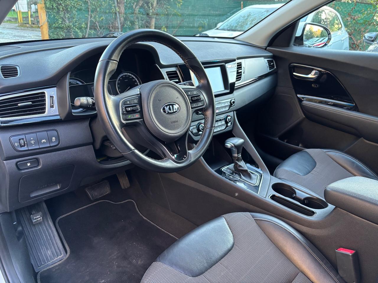 Kia Niro 1.6 GDi HEV Style Hybrid