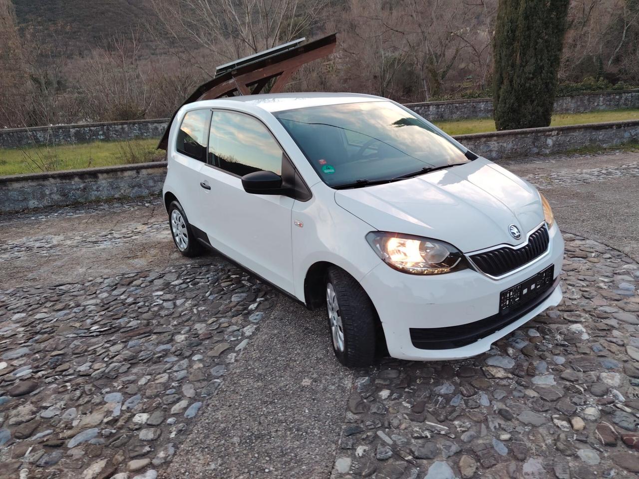 Skoda Citigo 1.0 MPI 3 porte Active-1Proprietario