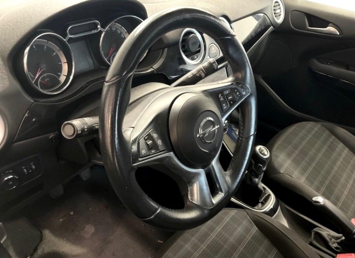 Opel Adam 1.2 Glam Neopatentati