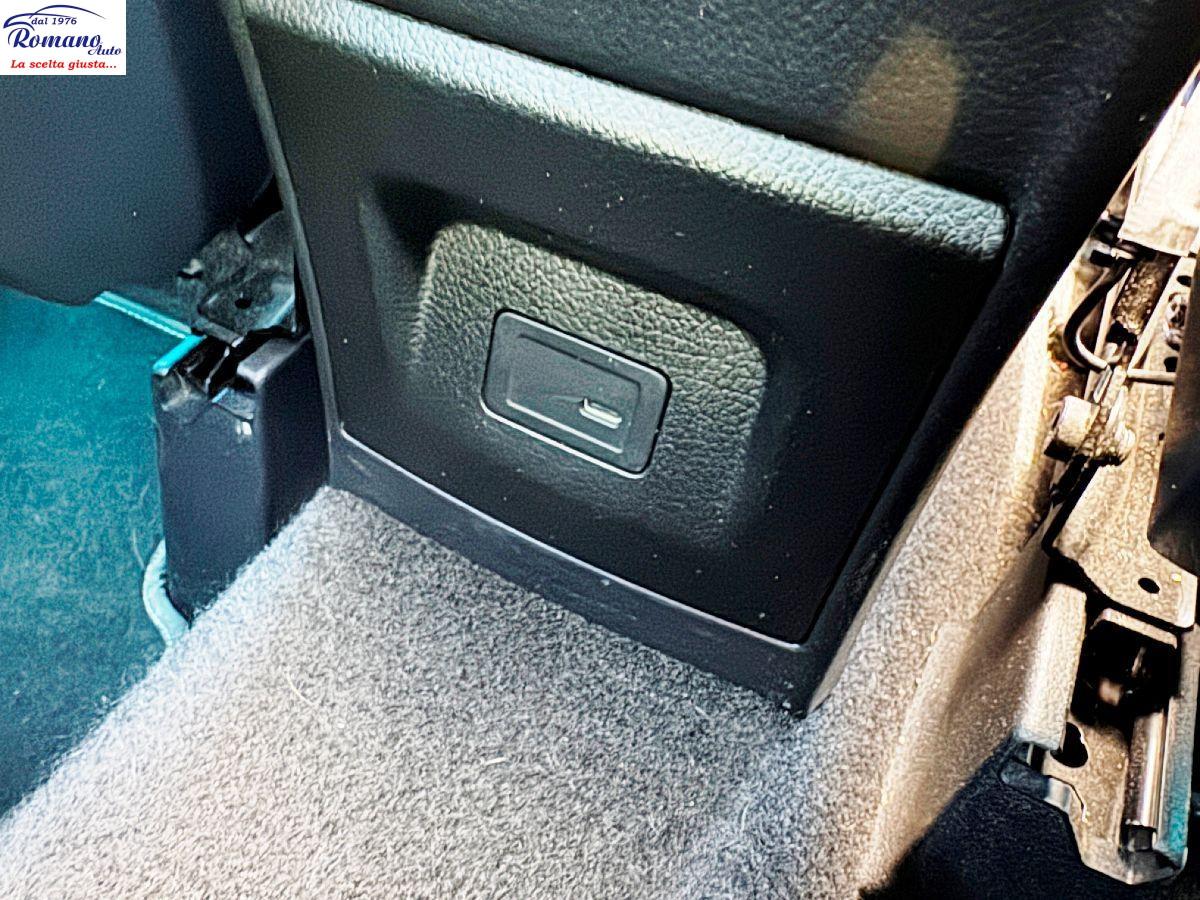 MERCEDES - Classe GLA - 200 d Automatic Sport#PACK LUCI AMBIENTE!