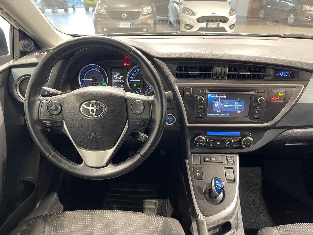 Toyota Auris Touring Sport 1.8 hybrid Lounge