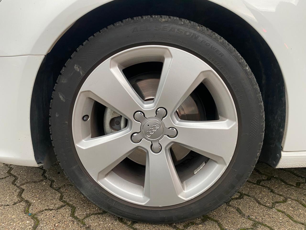 Audi A3 SPB 1.6 TDI clean diesel S tronic