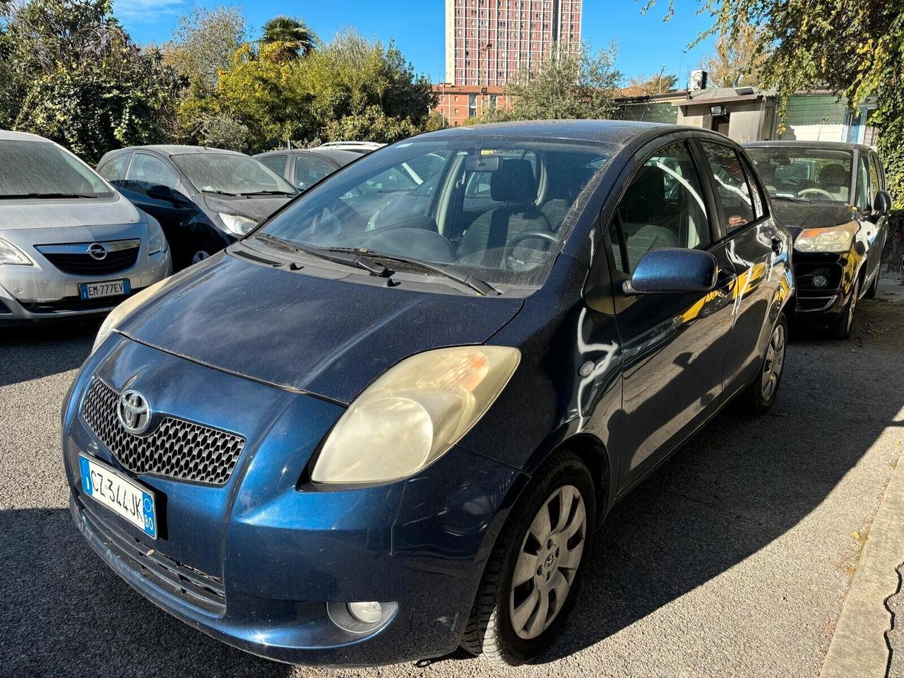 Toyota Yaris 1.3 5 porte Navi