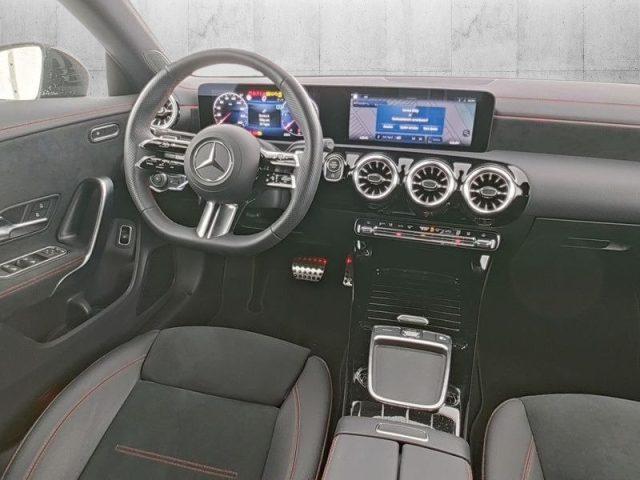 MERCEDES-BENZ CLA 200 d Automatic AMG Line Premium