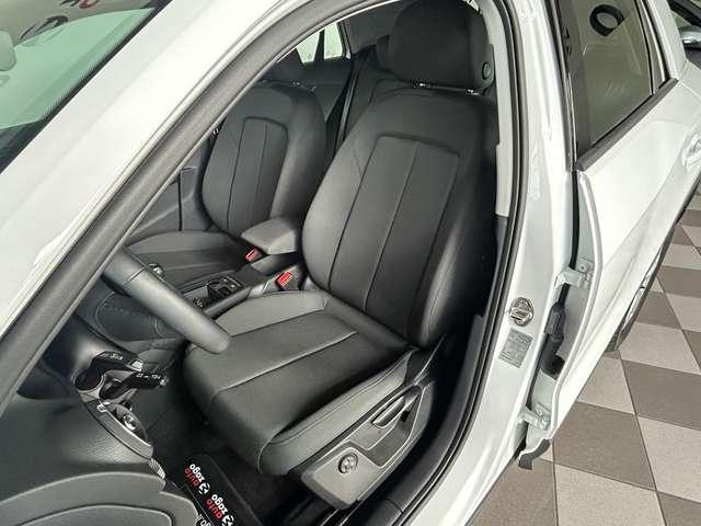 Audi Q2 30 TFSI Business Advanced