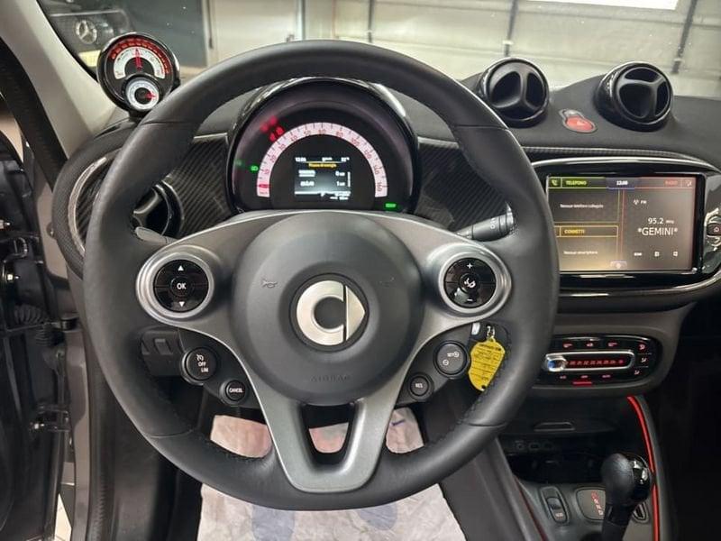 smart forfour EQ RACINGREY 22KW
