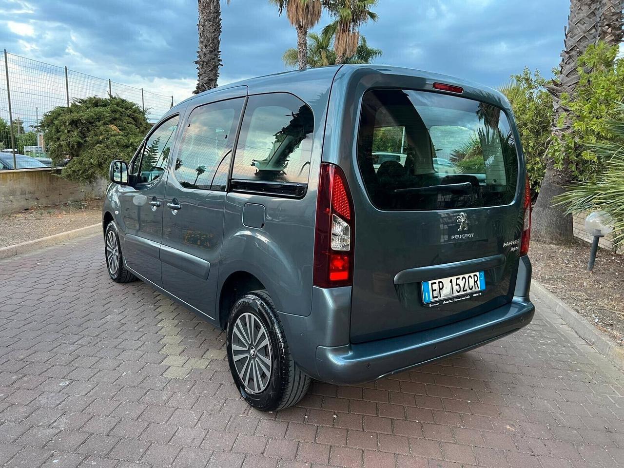 Peugeot Partner Tepee 1.6 HDi 115CV Active