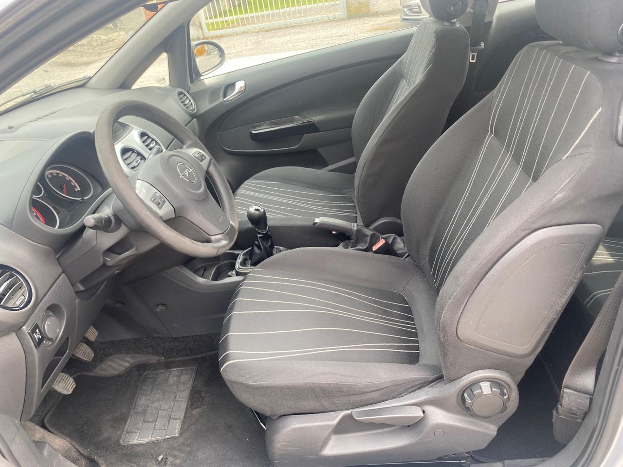 Opel Corsa 1.2 80CV 3 porte GPL-TECH Enjoy