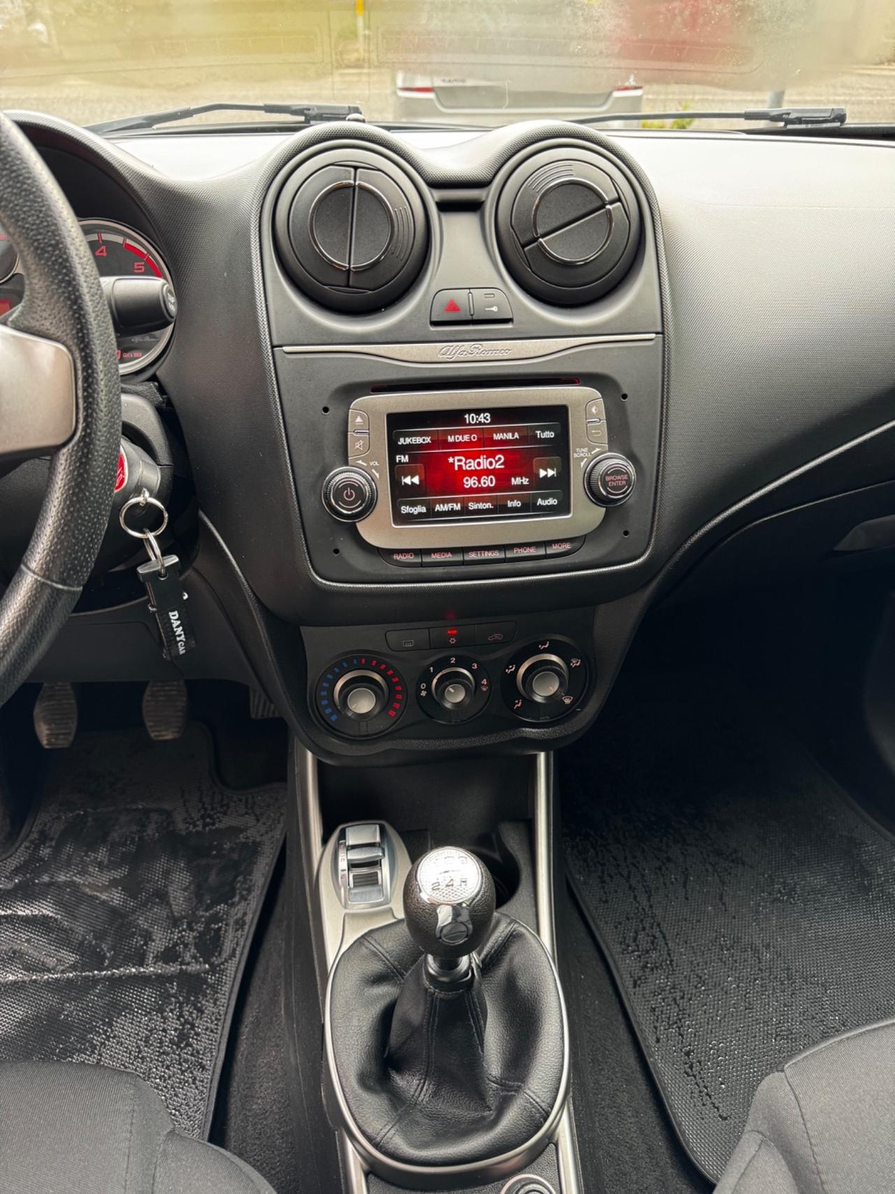 Alfa Romeo MiTo 1.3 JTDm 85 CV S&S Racer