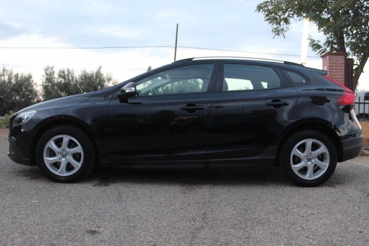 Volvo V40 Cross Country D2 1.6 Powershift Momentum