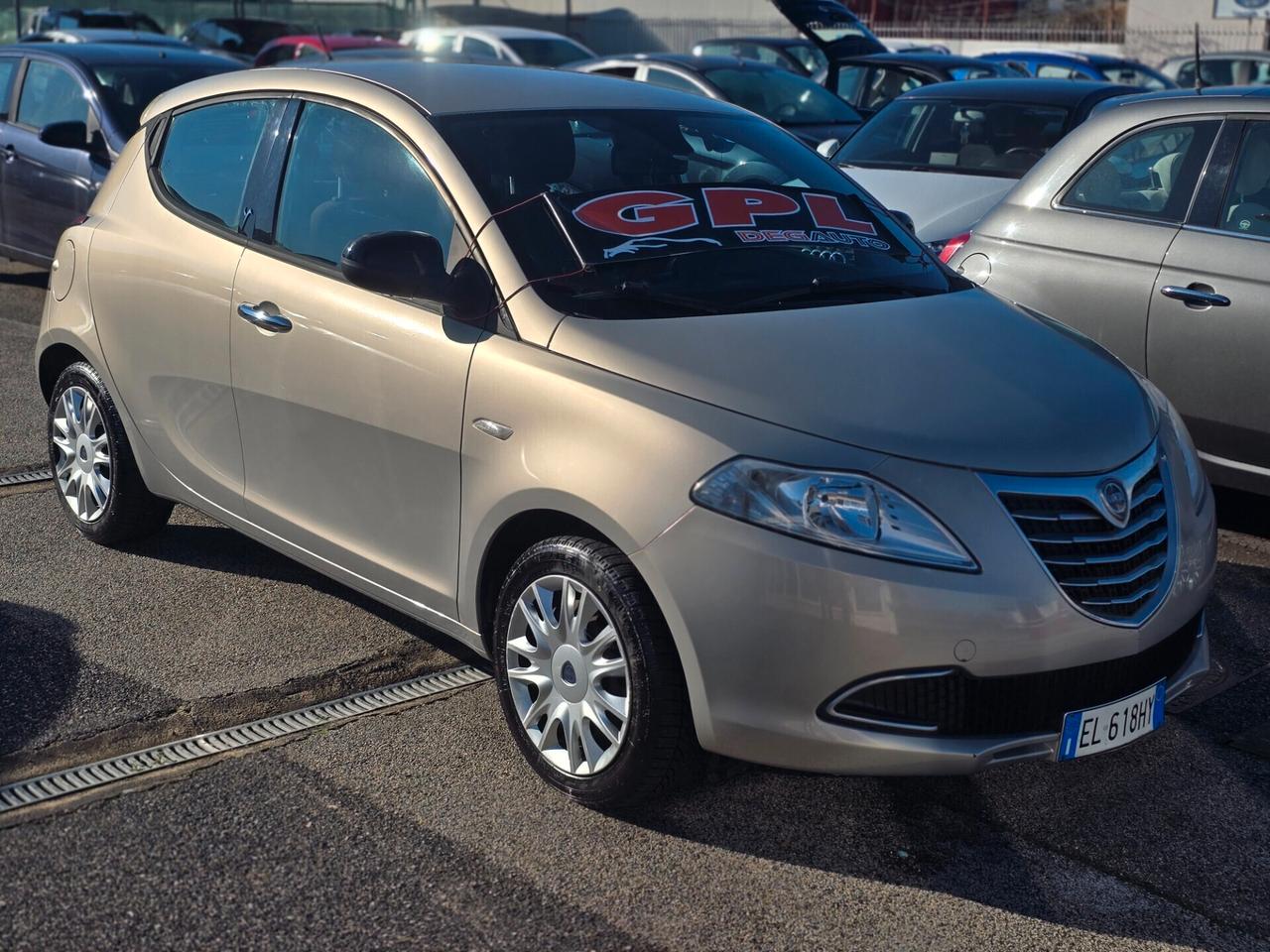 Lancia Ypsilon 1.2 GPL Ecochic Gold 69cv