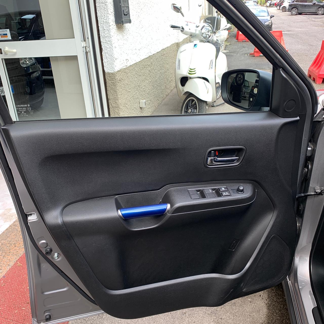 Suzuki Ignis 1.2 Hybrid CVT Top