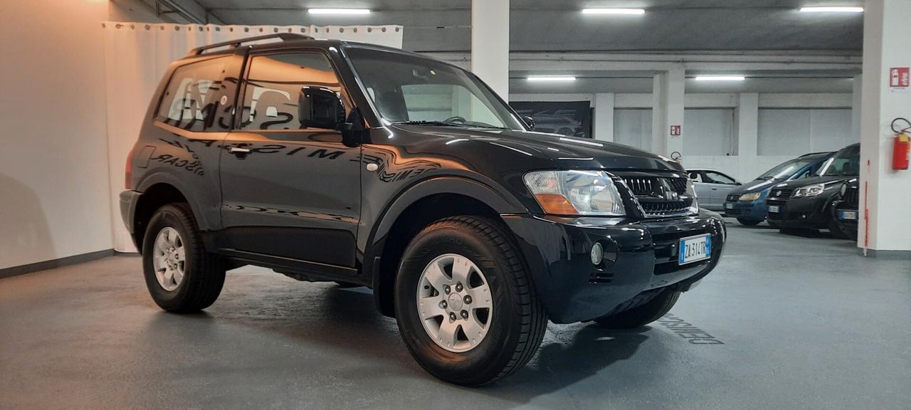Mitsubishi Pajero 3.2 16V DI-D 3p. aut. Intense