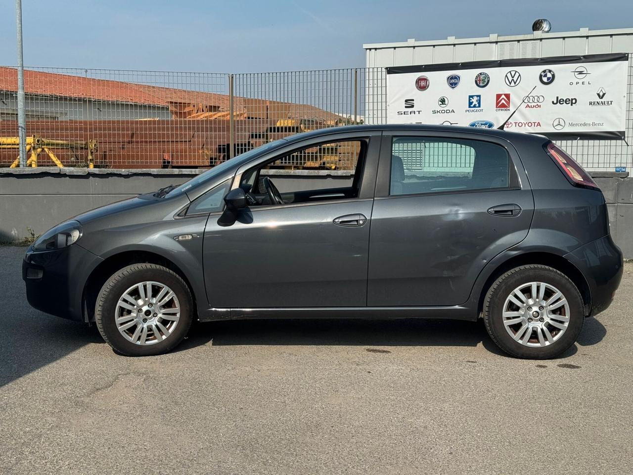 Fiat Punto 1.4 8V 5 porte Natural Power Lounge