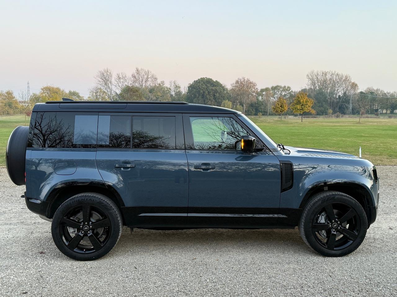 SUBENTRO LEASING -Land Rover Defender 300 CV -