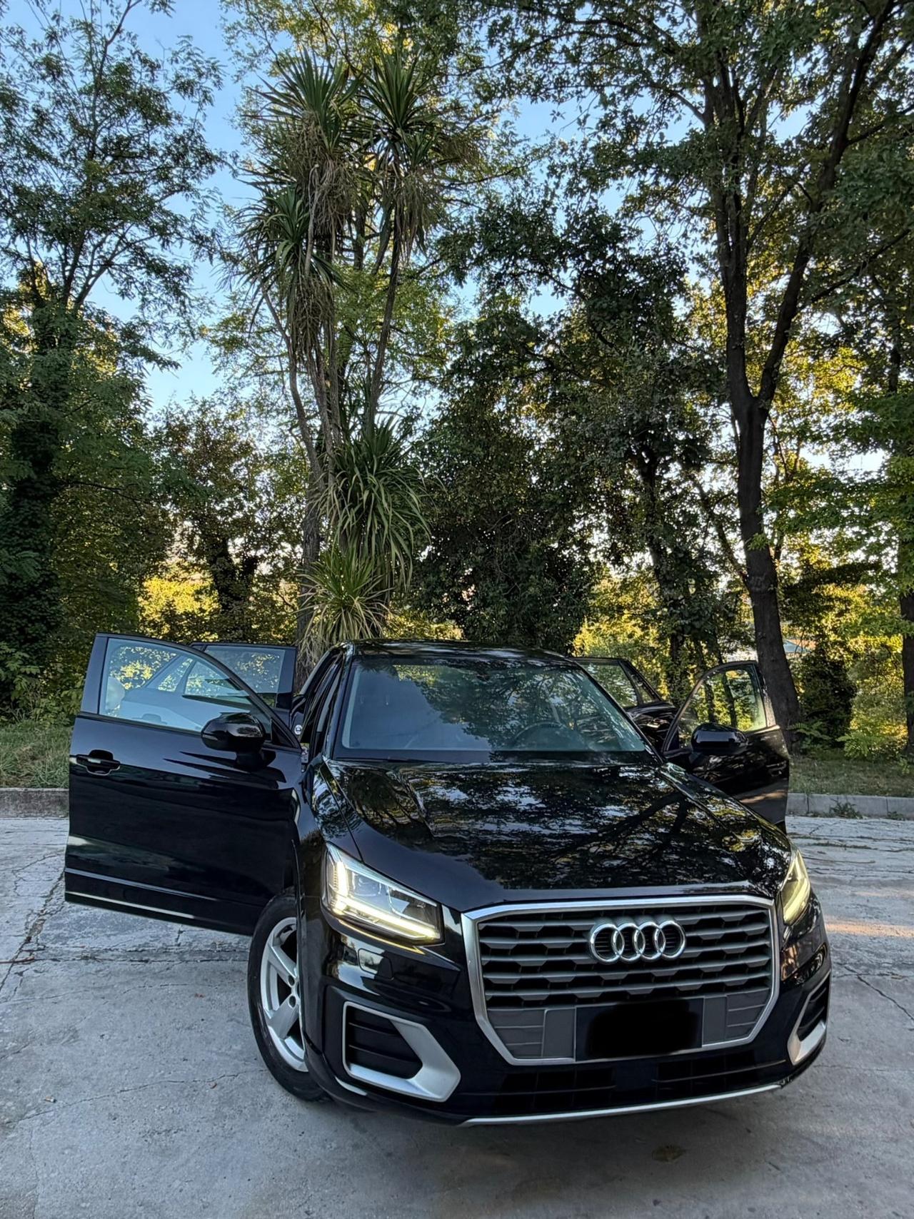 Audi Q2 1.6 S TRONIC 115CV BLACK