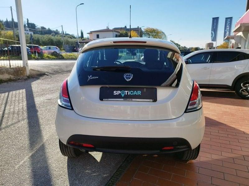 Lancia Ypsilon Ypsilon 1.2 69 CV 5 porte S&S Silver