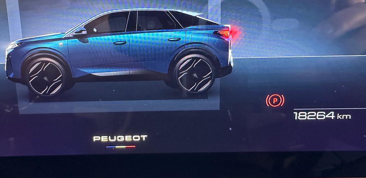 Peugeot 3008 3008 1.2 hybrid Allure 145cv e-dcs6