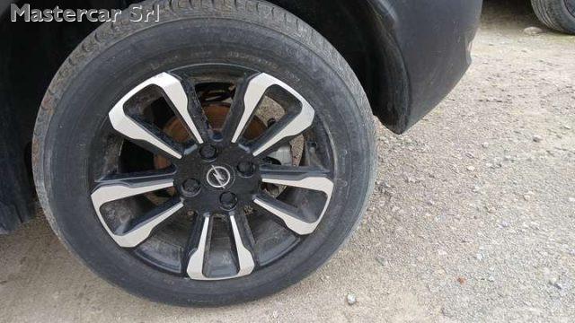 OPEL Crossland NEOPATENTATI 1.2 Elegance AUTOMATICA TG: GT124MB