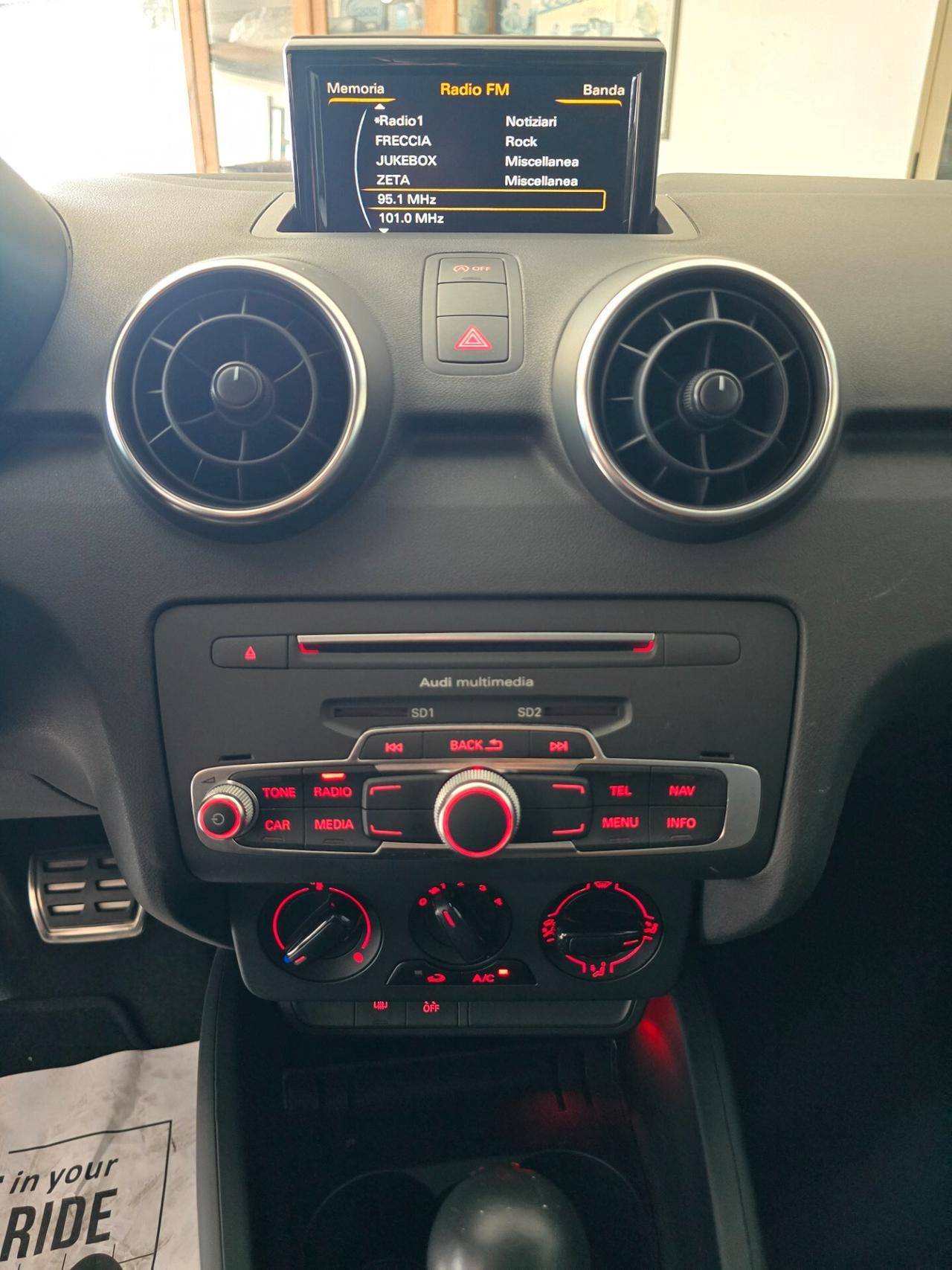 Audi A1 1.6 TDI 116 CV S tronic Design