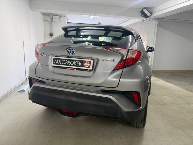 TOYOTA C-HR 1.8 Hybrid E-CVT Business