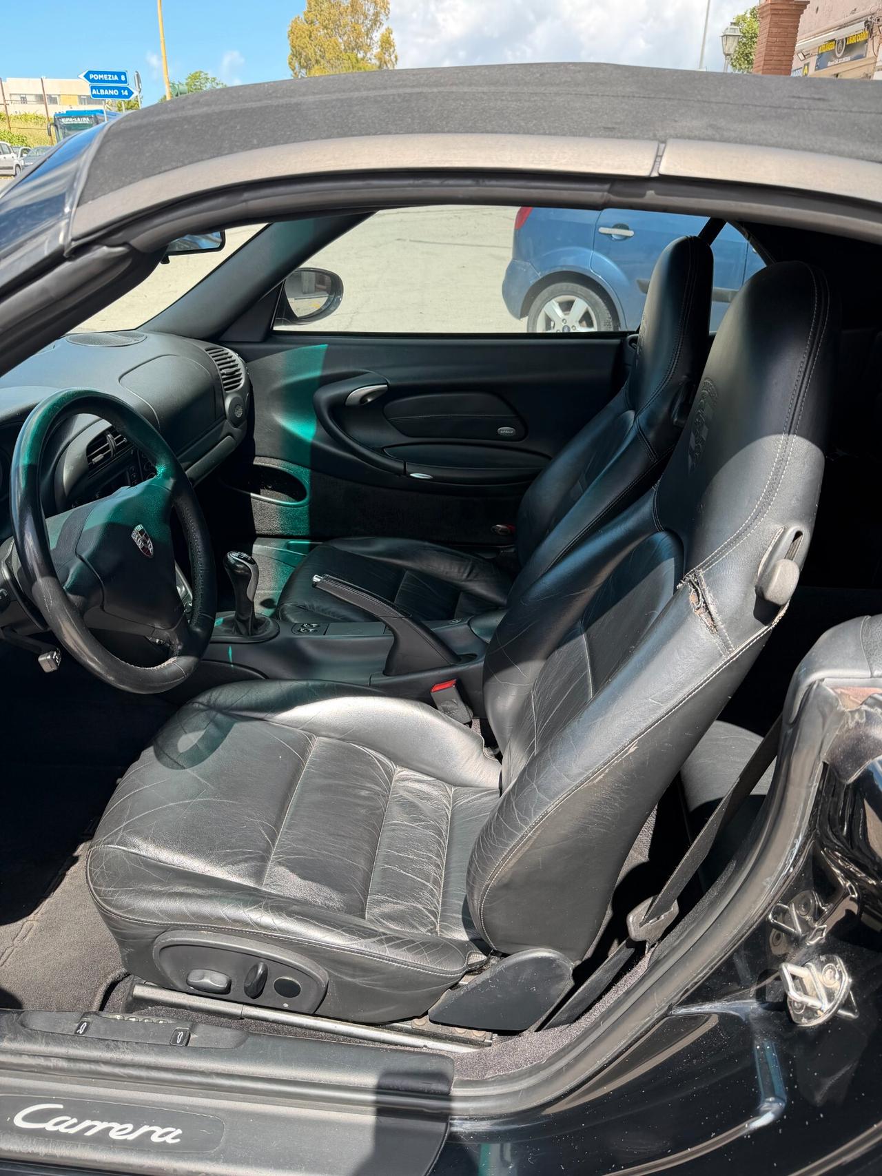 Porsche 911 Carrera Cabriolet