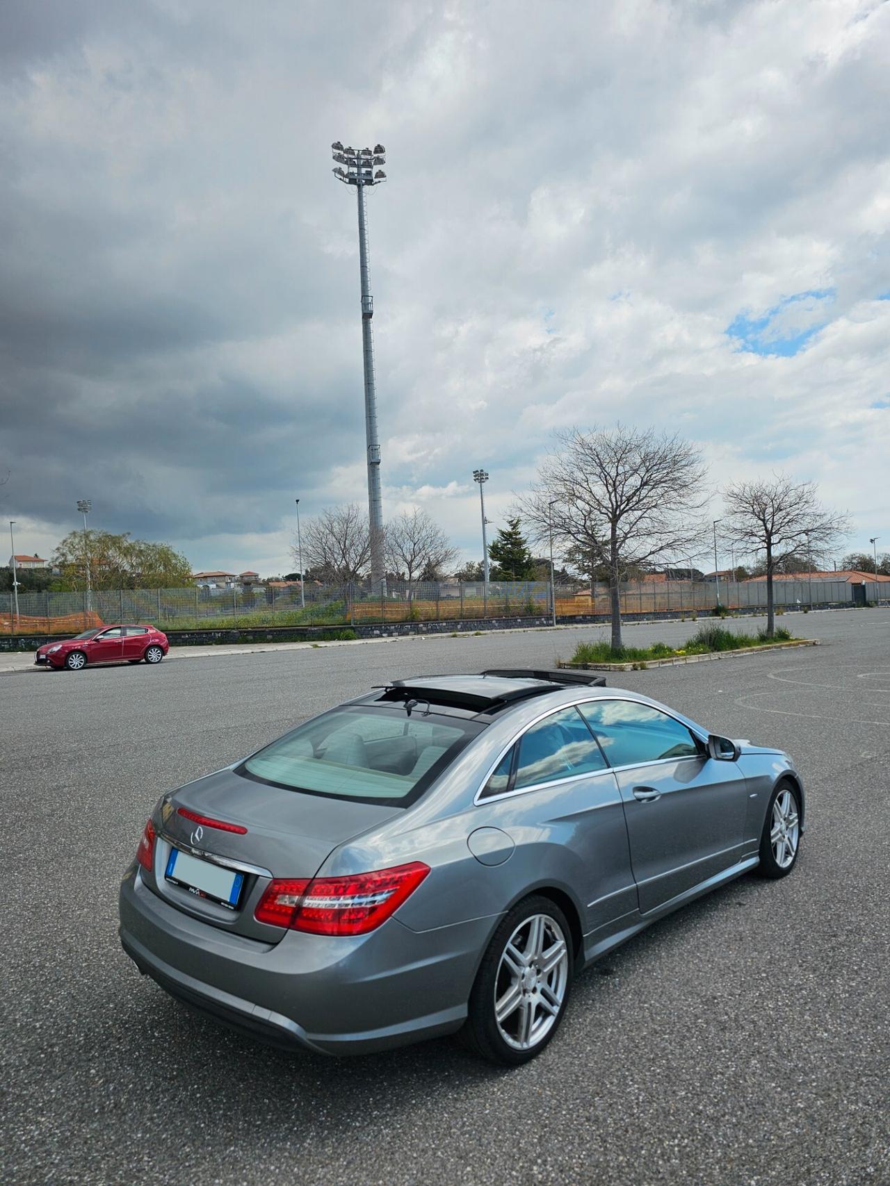 Mercedes-benz E 250 CDI Avantgarde AMG Coupé